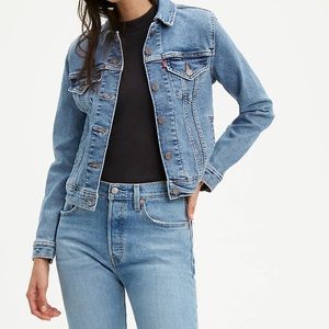 Levi’s Original Trucker Jacket - Medium Wash
